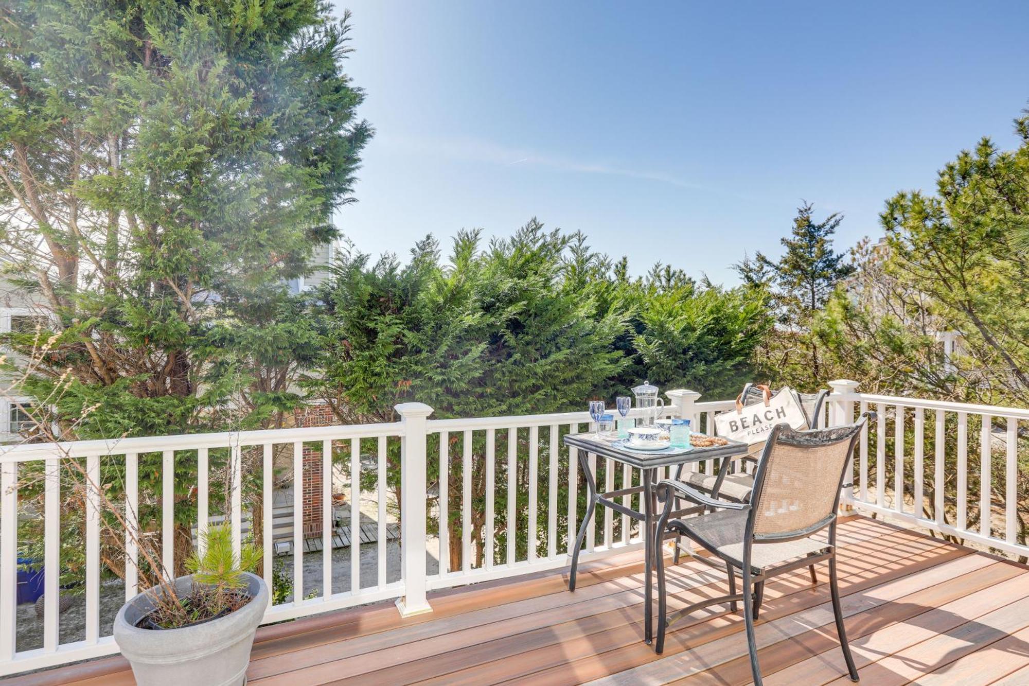 Coastal Cape May Getaway - Steps To Beach! Exterior photo